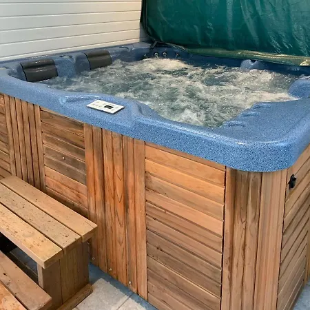 Mouthlock Chapel بيت للعطل *