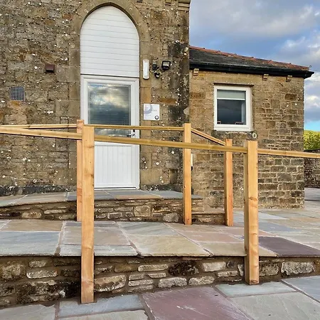 Mouthlock Chapel بيت للعطل