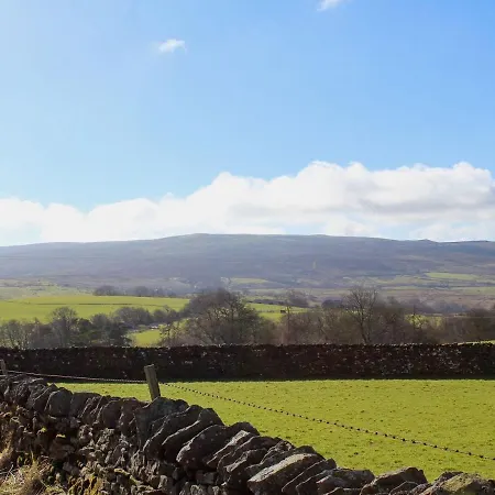 Mouthlock Chapel بيت للعطل