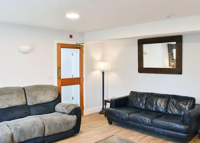 بيت للعطل Mouthlock Chapel *